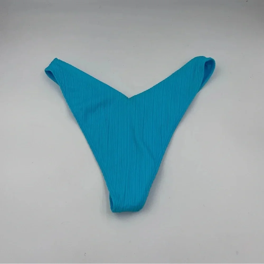 NWOT Frankie’s bikinis Enzo plisse cheeky bottoms aquamarine 12527
